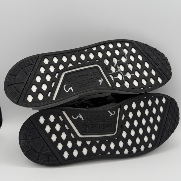 PHARRELL X ADIDAS BBC HU NMD‎ ANIMAL PRINT' ASH GREY" - Picture 6 of 8